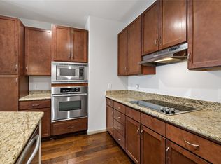505 Jackson Hill St APT 103, Houston, TX 77007