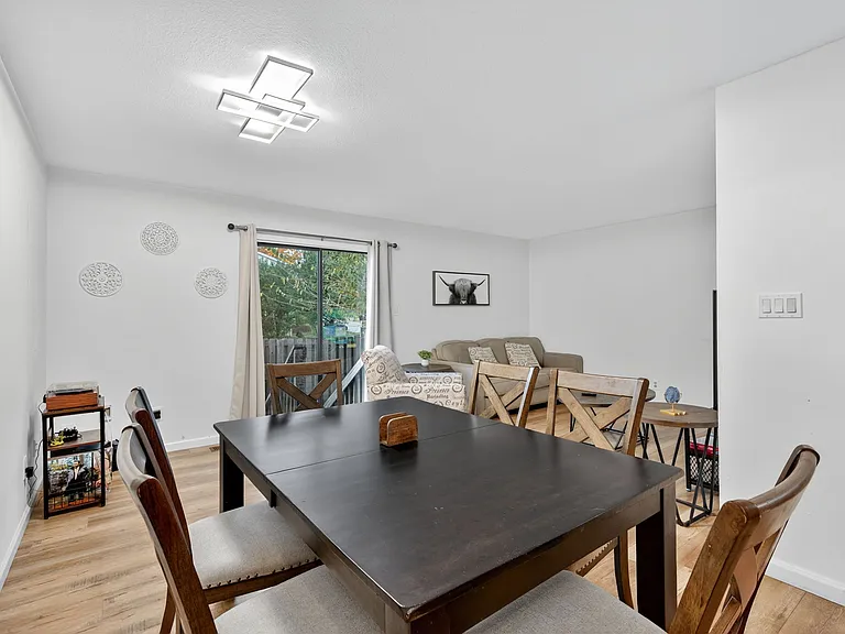 11502 Cedar Walk Dr — Photo 16