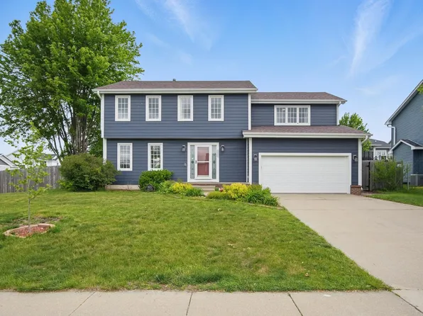 6173 Pommel Pl, West Des Moines, IA 50266