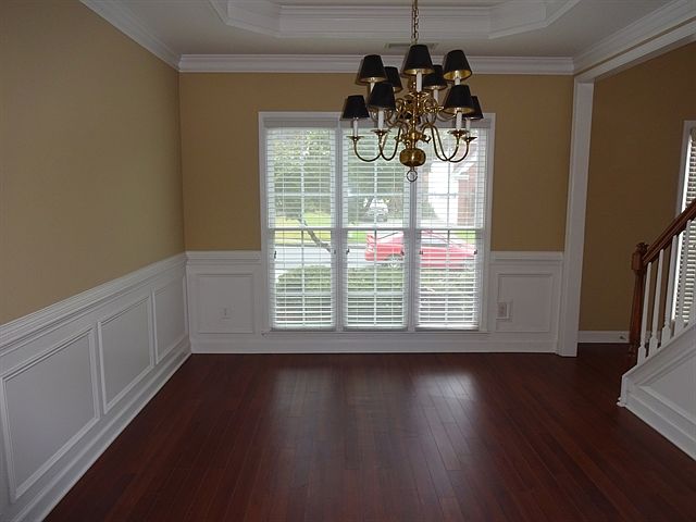 2nd image of 818 Bucks Valley Rd