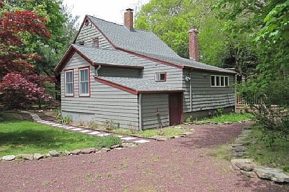 1st image of 31 Montauk Ave