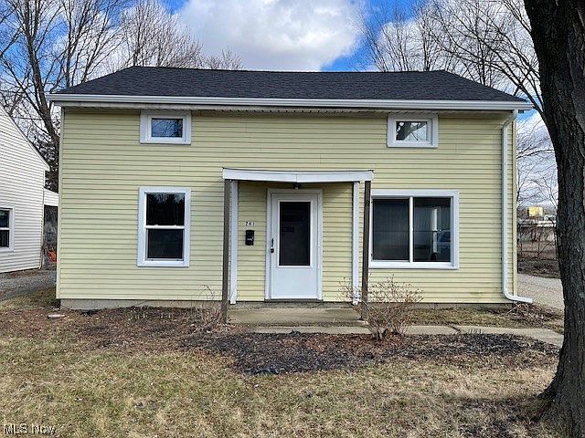 1st image of 241 Wesley Ave