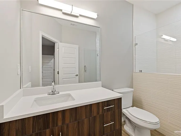 2302 N 37th Ln #2 — Photo 13