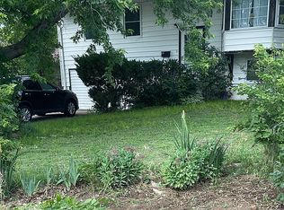 1311 College Ave, Goodland, KS 67735