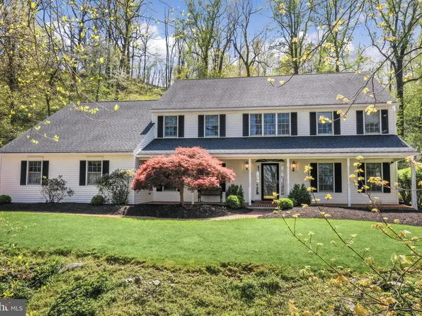541 Grings Hill Rd, Sinking Spring, PA 19608