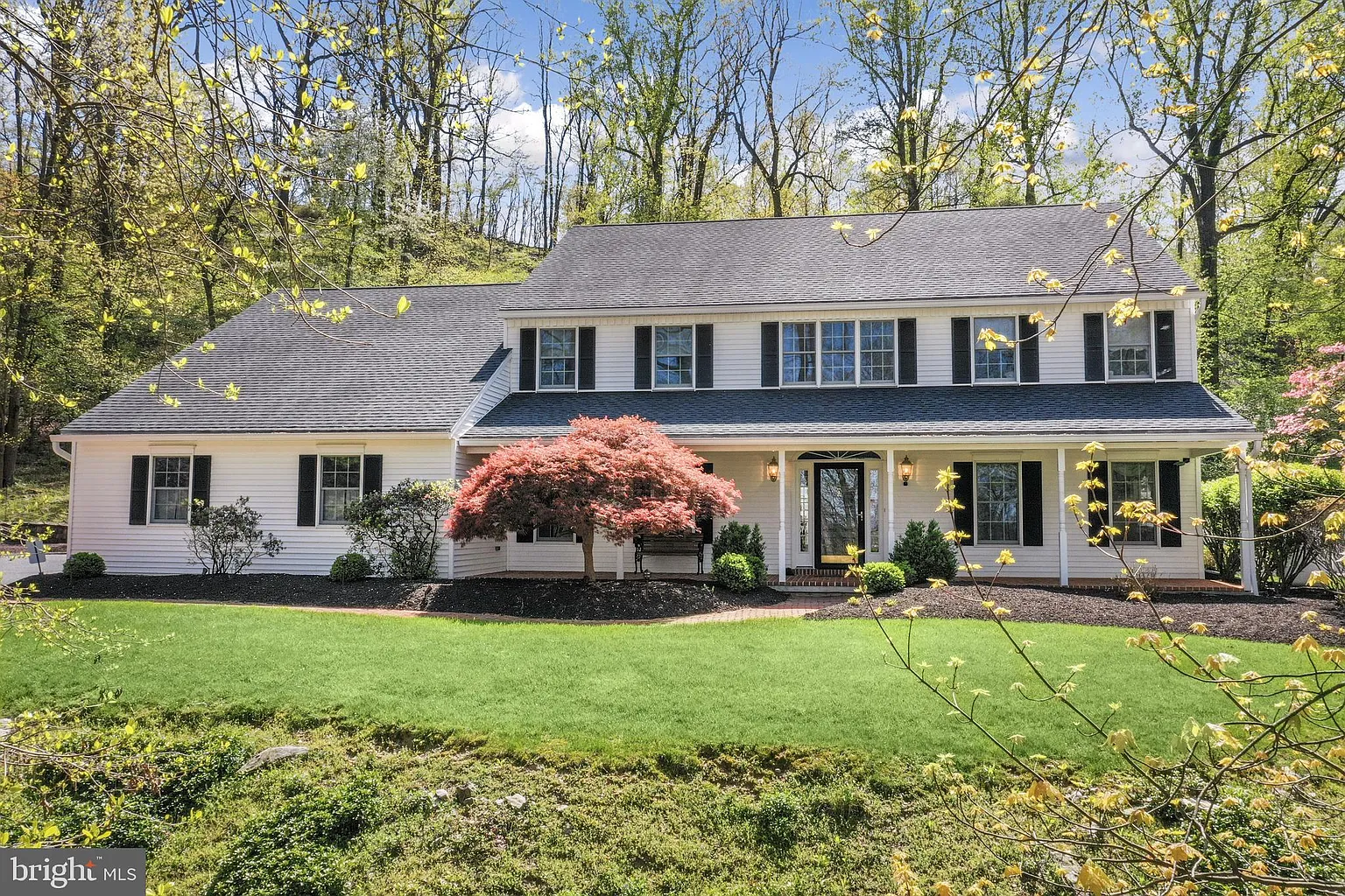541 Grings Hill Rd photo 1