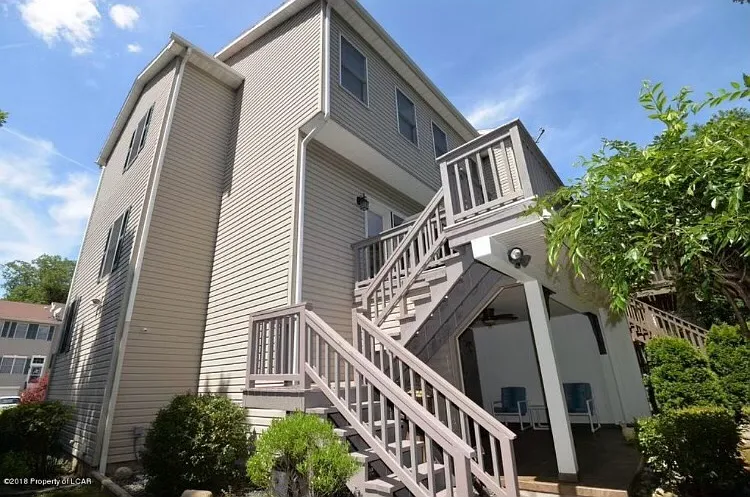 49 Nittany Ln — Photo 20