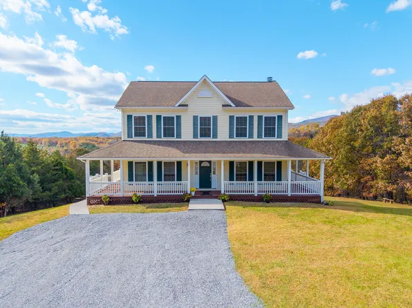 2716 Lazenbury Rd, Bedford, VA 24523