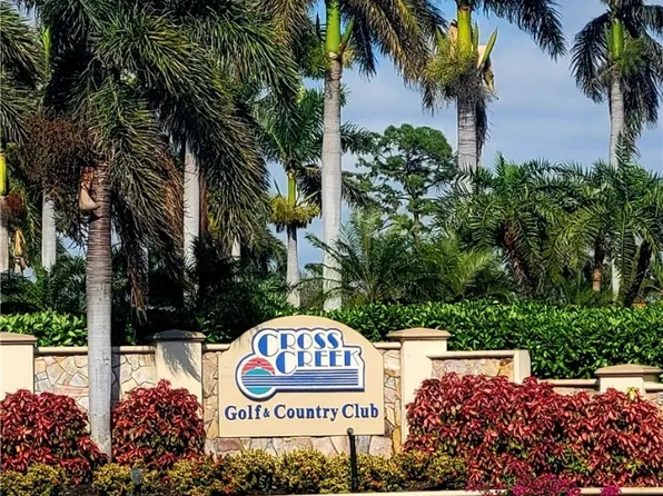 13091 Cross Creek Blvd APT 301, Fort Myers, FL 33912