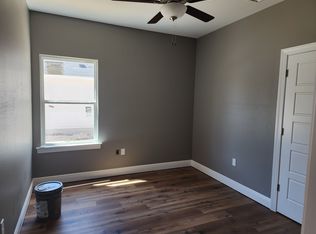120 Navajo Trl, Crawfordville, FL 32327