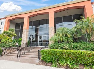 400 N Acacia Ave UNIT B12, Fullerton, CA 92831