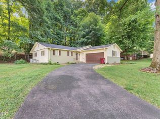 10 Okeechobee Dr, Johnson City, TN 37604