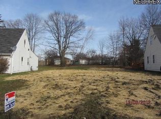 19611 Longbrook Rd, Warrensville Heights, OH 44128