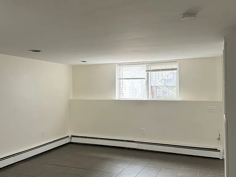 2 Hingham St #2B — Photo 9