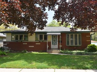 2812 S 103rd St, Milwaukee, WI 53227