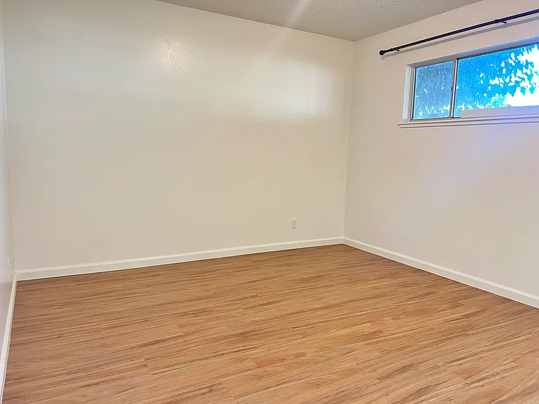 13940 Hackett St #2 — Photo 11
