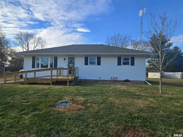 14 Hiel Dr, Bushnell, IL 61422