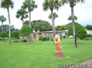 1702 Riverside Dr, Holly Hill, FL 32117