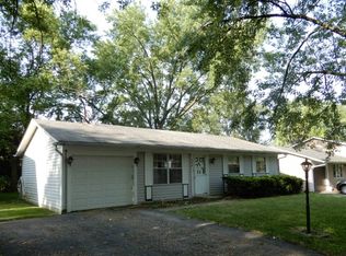 244 Galewood Dr, Bolingbrook, IL 60440