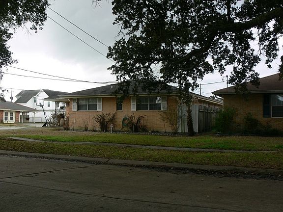 2nd image of 5500 Chamberlain Dr