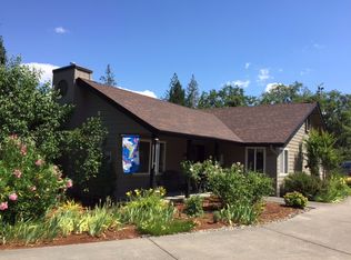 937 NW Donna Dr, Grants Pass, OR 97526