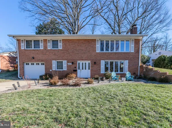 7217 Masonville Dr, Annandale, VA 22003