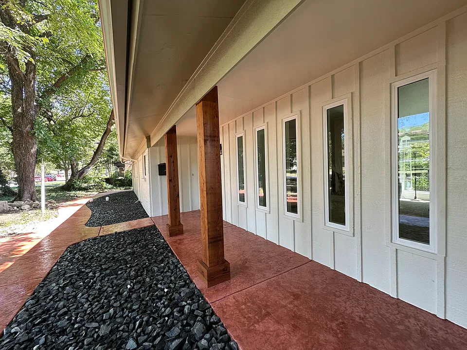 1616 Aldridge Dr