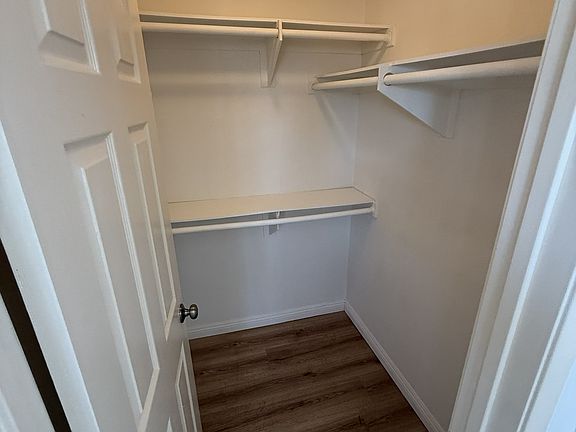 2nd image of 1115 Raymond Ave APT 13