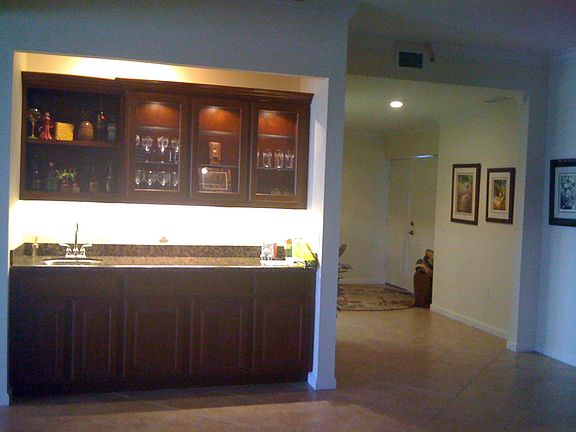 4th image of 1160 SW Chapman Way Unit 203