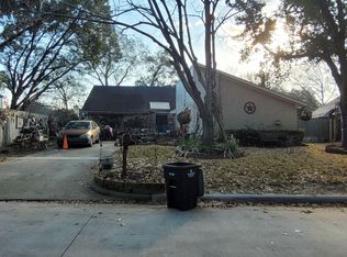 6110 Arcadian Shores Dr, Houston, TX 77084