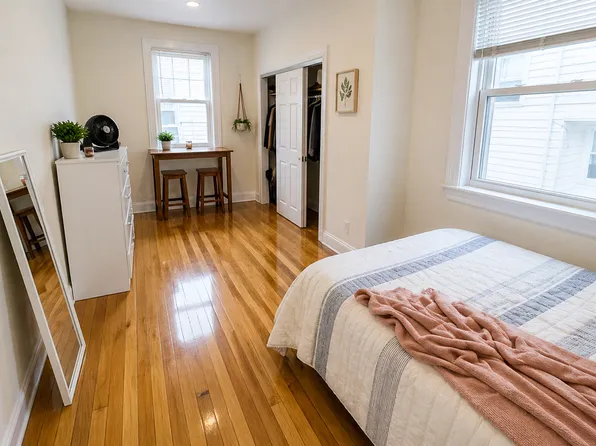 6 Lincoln Ave #2, Somerville, MA 02145