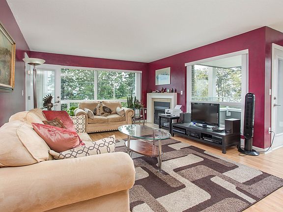 3rd image of 15717 Marine Dr #302