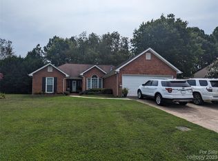 830 Emerson Dr, Mooresville, NC 28115