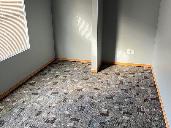 2nd image of 1701 Grant St #1