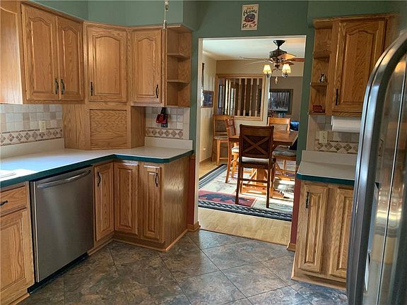 3rd image of 3660 Sheramy Dr
