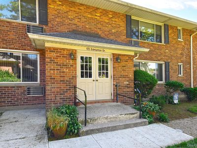 172 Edmunton Drive #D9, North Babylon, NY, 11703