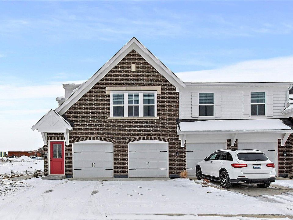 1st image of 766 Crescent Lndg #1-301