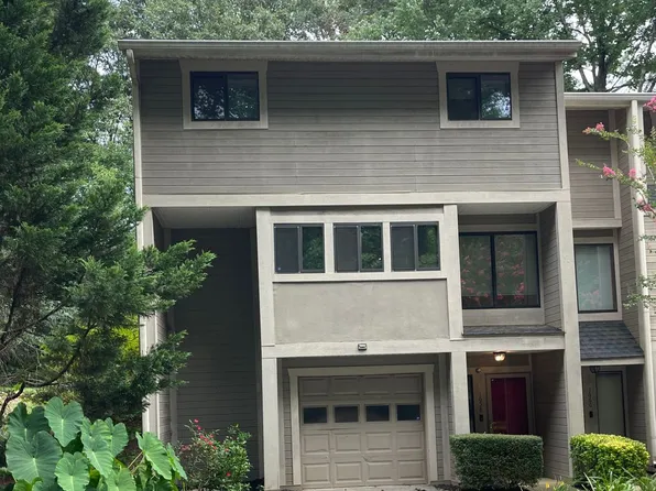1658 Ironwood Rd, Marietta, GA 30067