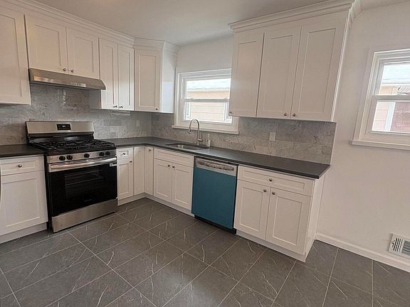 4th image of 100 Slater Blvd Floor 2