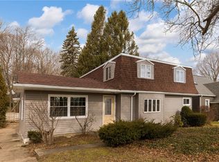 1230 W Gore Rd, Erie, PA 16509