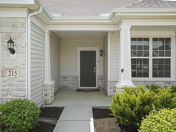 3rd image of 215 Stone Quarry Dr