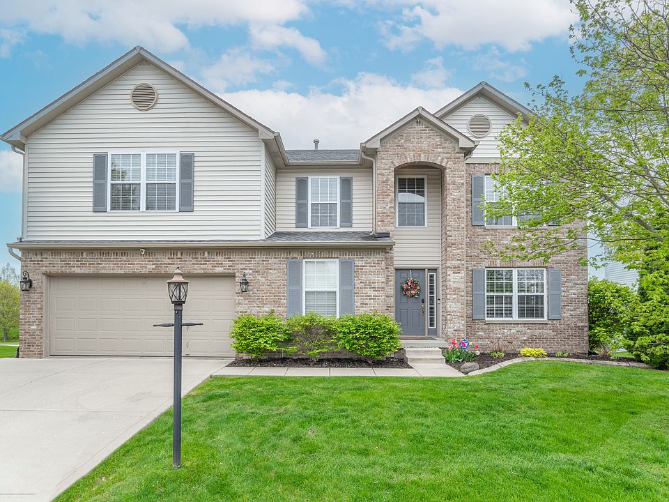 1st image of 8311 Thorn Bend Dr