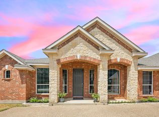 345 Cedar Crest Dr, Justin, TX 76247