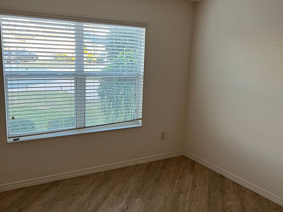 3rd image of 3436 Kananwood Ter