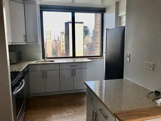 Rented by Corcoran | media 1