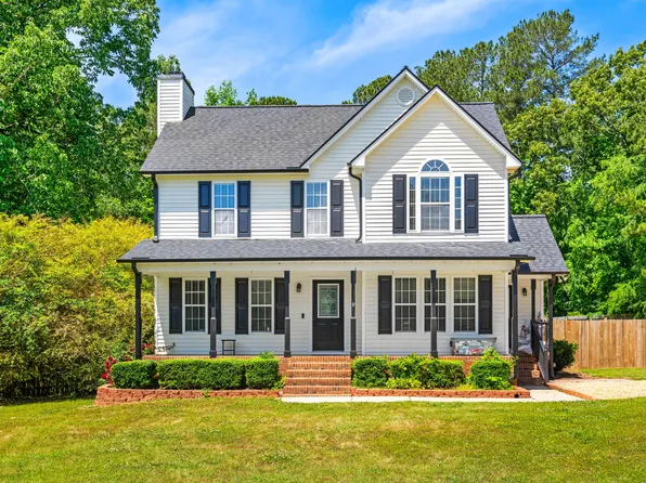 105 Kirkland Ct, Clayton, NC 27527