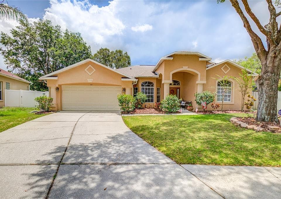 1st image of 311 COUNTRY VINEYARD DRIVE