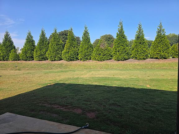 4th image of 120 Adger Rd