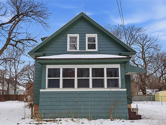 3rd image of 29 Dakota St