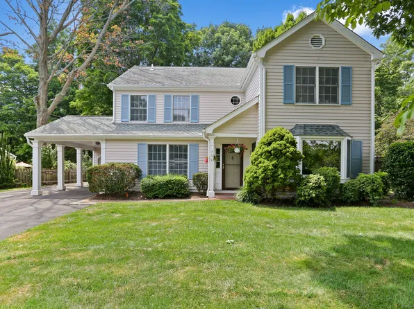 404 Grandview Road, Fairfield, CT 06825